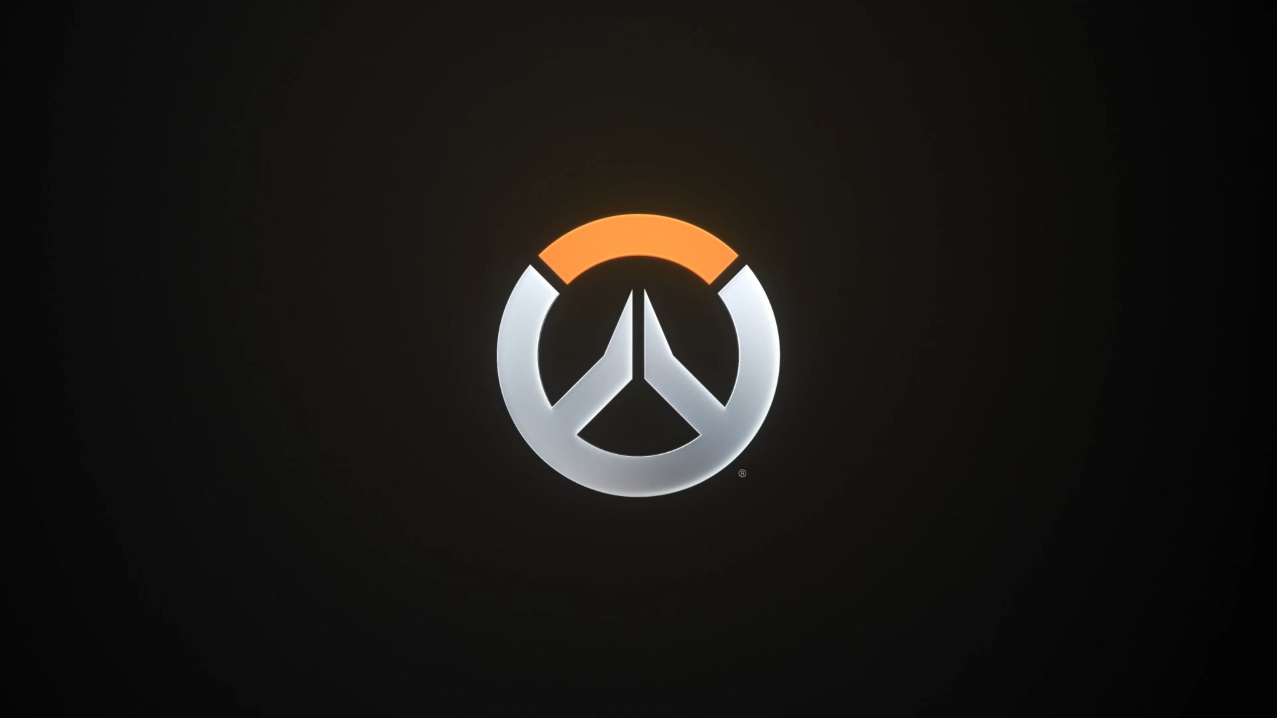 端都不留余 端都不留余