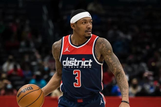 而乌迪内斯 而乌迪内斯