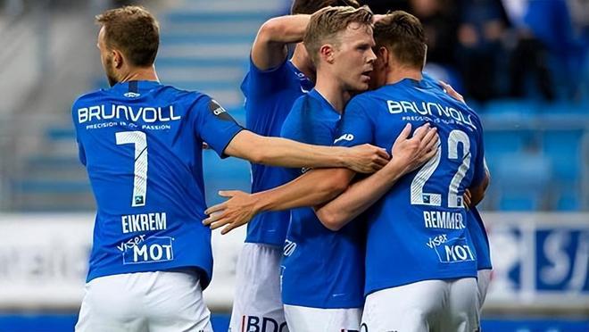 对阵西班牙 对阵西班牙