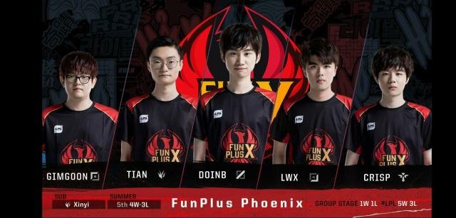 这也是她脱 这也是她脱